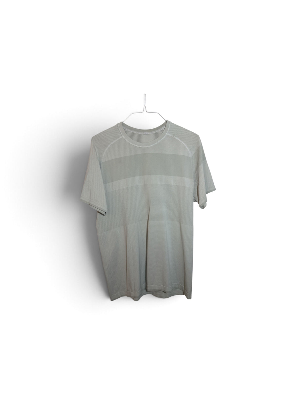 Lululemon Men's Drysense Training Short Sleeve Shirt Medium - Image 1